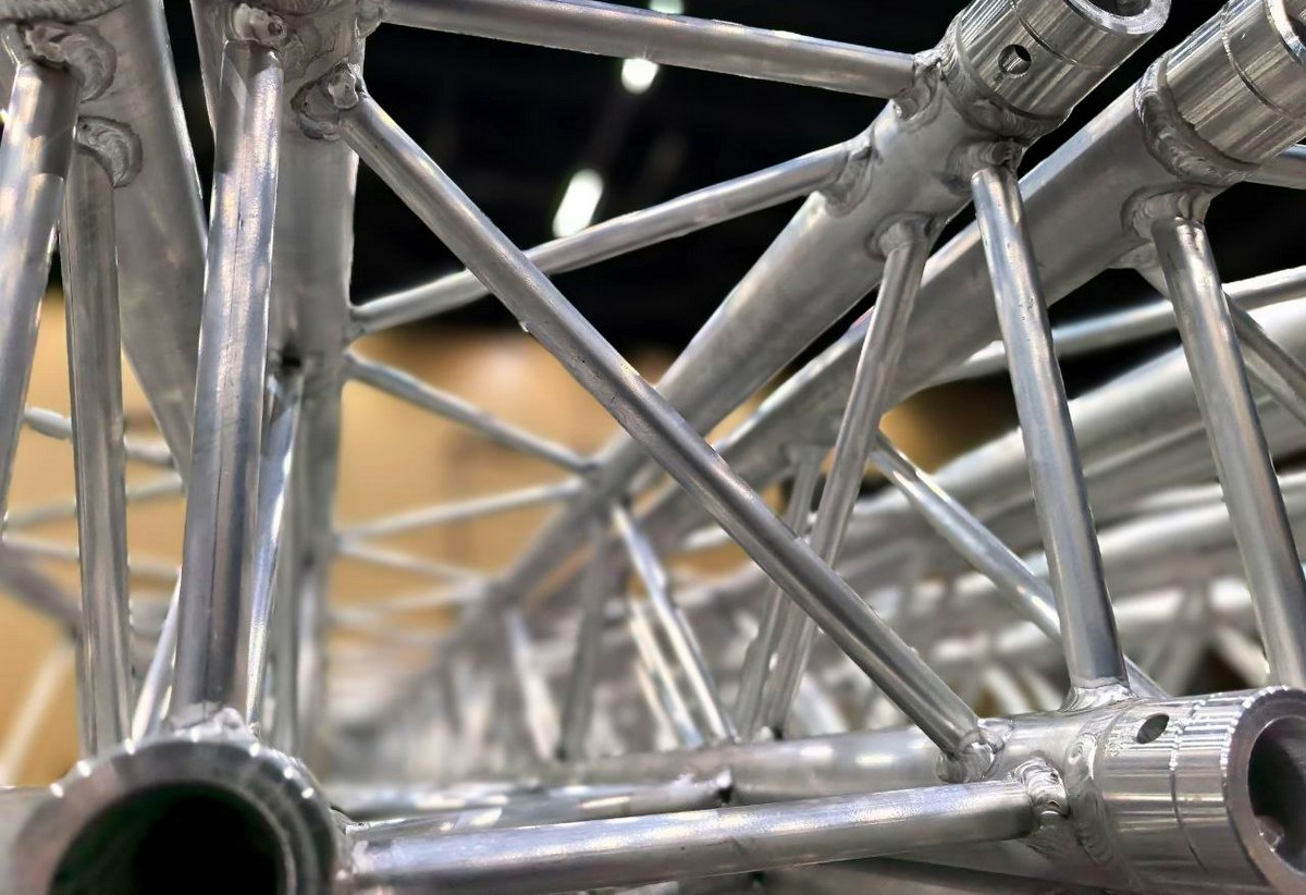 В Минске начался монтаж одной из главных туристических выставок сезона — «ОТДЫХ-2026»