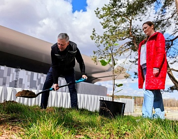 В BELEXPO поддержали республиканский субботник работами по благоустройству и наведению порядка